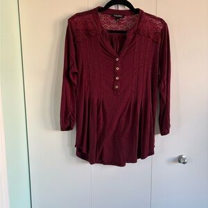 Roz & Ali Maroon Lace Accent Tunic